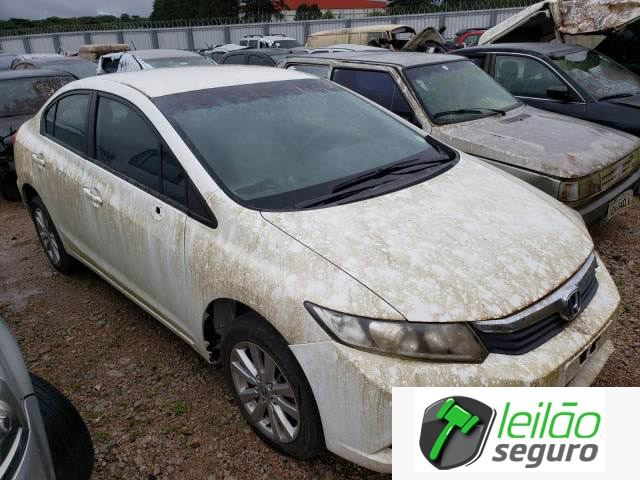 LOTE 001  HONDA/CIVIC LXS 1.8 16V I-VTEC 2015