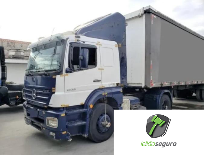 LOTE 019 MERCEDES BENZ AXOR 2006